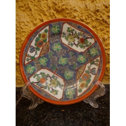 Prato de Parede em Porcelana Oriental